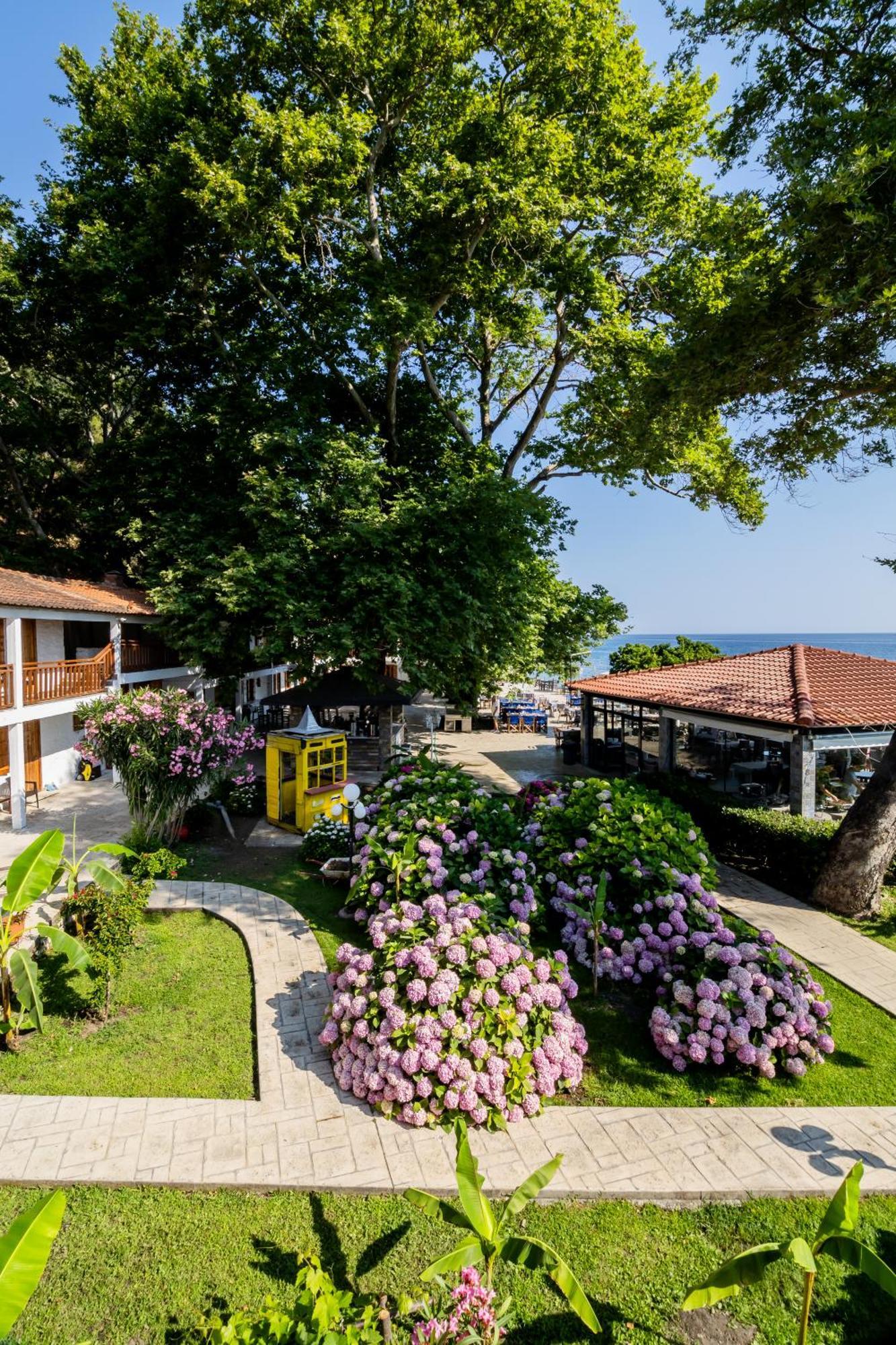 Hotel Kokkino Nero Luaran gambar