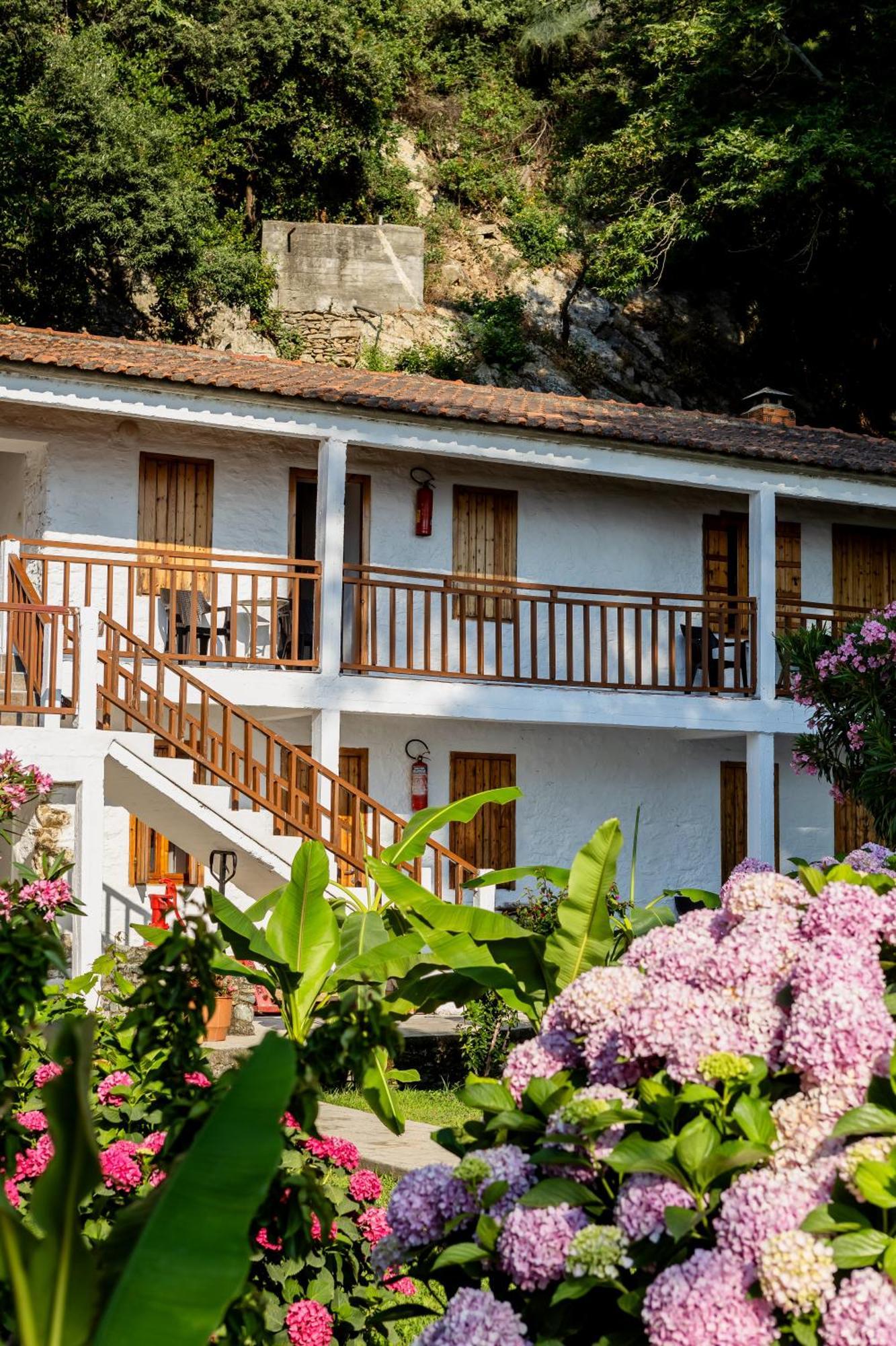 Hotel Kokkino Nero Luaran gambar